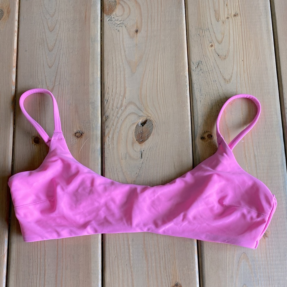 Aerie Scoop Bikini Top size Medium